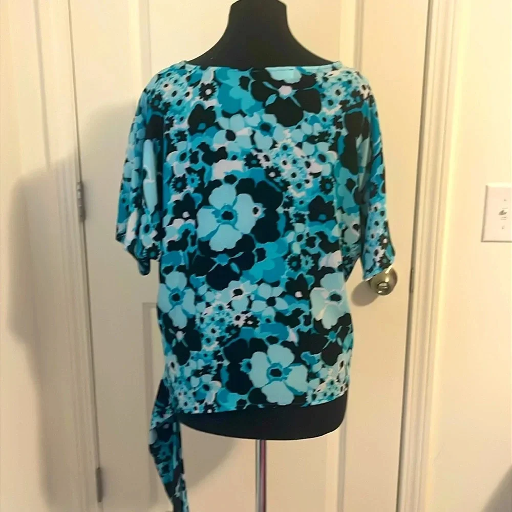 Michael Kors Side Tie Blue Floral Blouse Size XS
